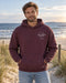 Unisex Fluffy Hoodie Beach Club Purple – Vorderansicht am Model